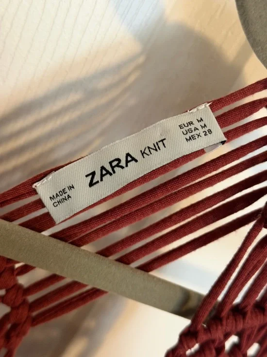 Zara Macramé Fringe Boho Top Rust Crochet Festival Tank Size M - Picture 4 of 5